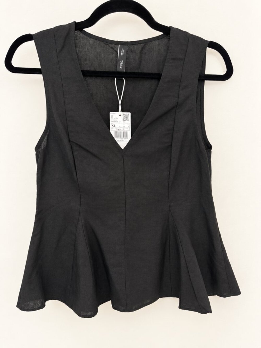 NWT Mango Black Linen Blend Peplum Top V Neck Size XS